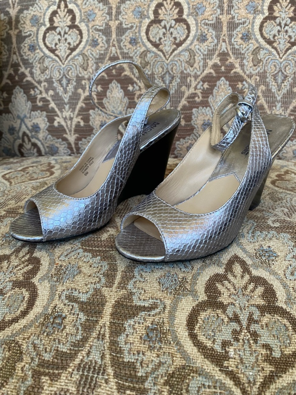 Michael Michael Kors Women Silver Leather Slingback Wedge Sandals Buckle 6M